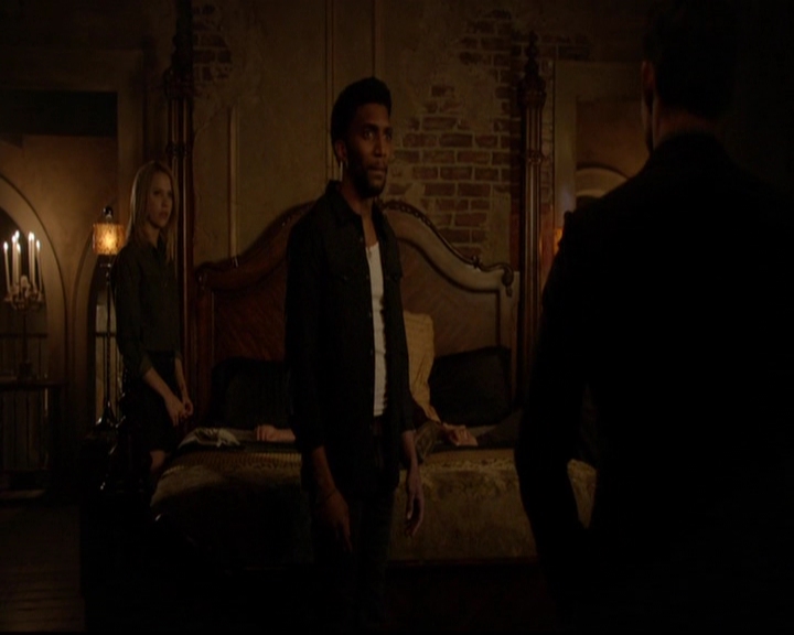 VampireDiariesWorld-dot-nl_TheOriginals_3x19NoMoreHeartbreaks1594.jpg