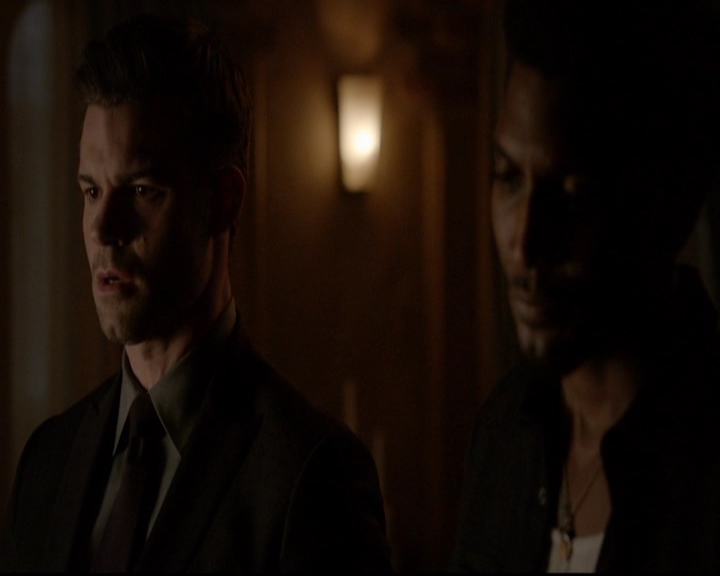 VampireDiariesWorld-dot-nl_TheOriginals_3x19NoMoreHeartbreaks1599.jpg