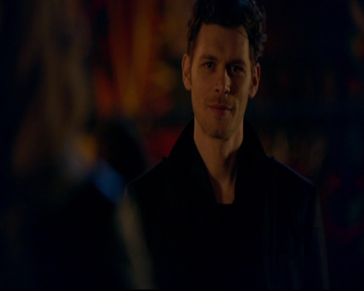 VampireDiariesWorld-dot-nl_TheOriginals_3x19NoMoreHeartbreaks1621.jpg