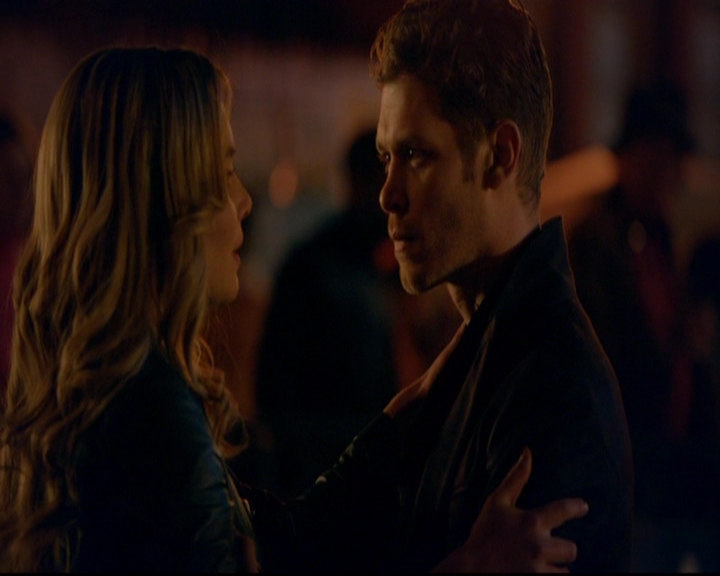 VampireDiariesWorld-dot-nl_TheOriginals_3x19NoMoreHeartbreaks1658.jpg