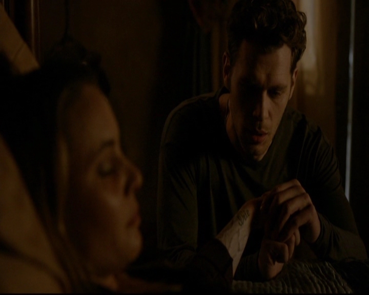 VampireDiariesWorld-dot-nl_TheOriginals_3x19NoMoreHeartbreaks1790.jpg