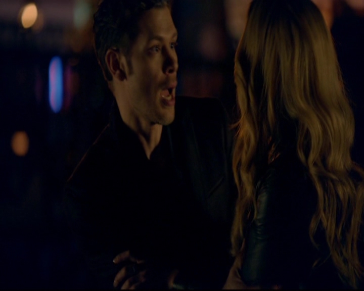 VampireDiariesWorld-dot-nl_TheOriginals_3x19NoMoreHeartbreaks1793.jpg