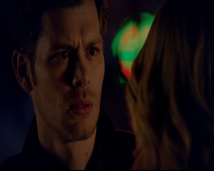 VampireDiariesWorld-dot-nl_TheOriginals_3x19NoMoreHeartbreaks1824.jpg