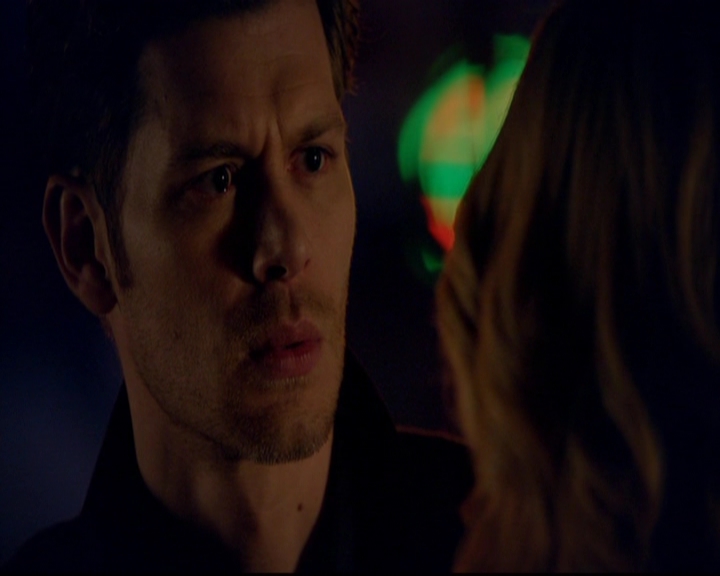 VampireDiariesWorld-dot-nl_TheOriginals_3x19NoMoreHeartbreaks1826.jpg