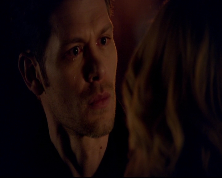 VampireDiariesWorld-dot-nl_TheOriginals_3x19NoMoreHeartbreaks1835.jpg