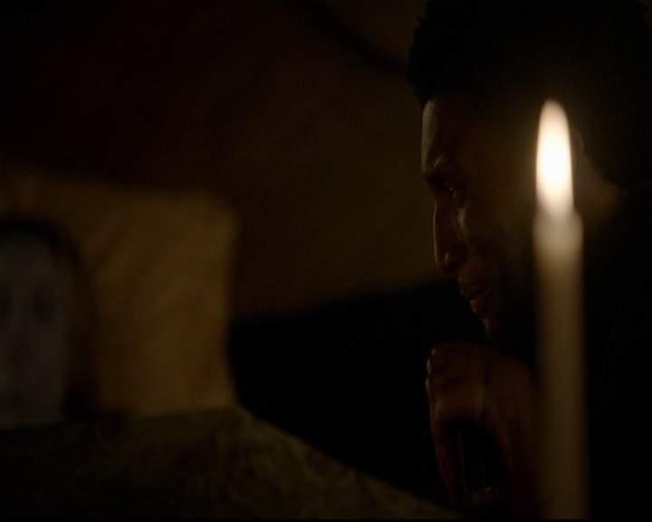 VampireDiariesWorld-dot-nl_TheOriginals_3x19NoMoreHeartbreaks1952.jpg