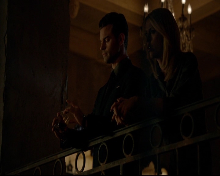 VampireDiariesWorld-dot-nl_TheOriginals_3x19NoMoreHeartbreaks2011.jpg