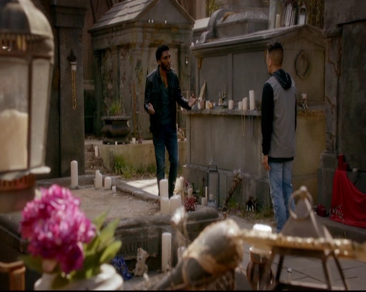 VampireDiariesWorld-dot-nl_TheOriginals_3x20WhereNothingStaysBuried1018.jpg