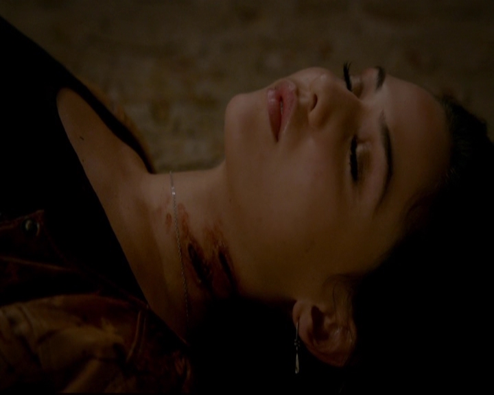 VampireDiariesWorld-dot-nl_TheOriginals_3x20WhereNothingStaysBuried1393.jpg