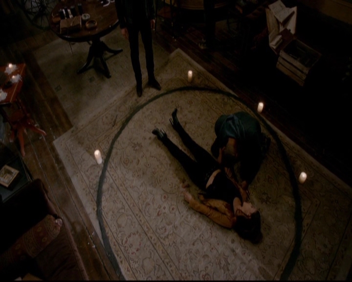 VampireDiariesWorld-dot-nl_TheOriginals_3x20WhereNothingStaysBuried1443.jpg