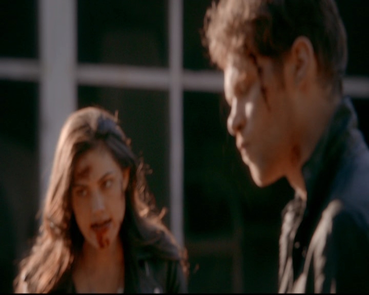 VampireDiariesWorld-dot-nl_TheOriginals_3x20WhereNothingStaysBuried1631.jpg