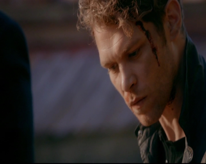 VampireDiariesWorld-dot-nl_TheOriginals_3x20WhereNothingStaysBuried1691.jpg