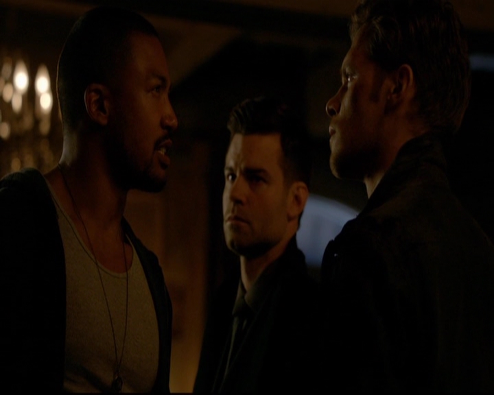 VampireDiariesWorld-dot-nl_TheOriginals_3x20WhereNothingStaysBuried1847.jpg