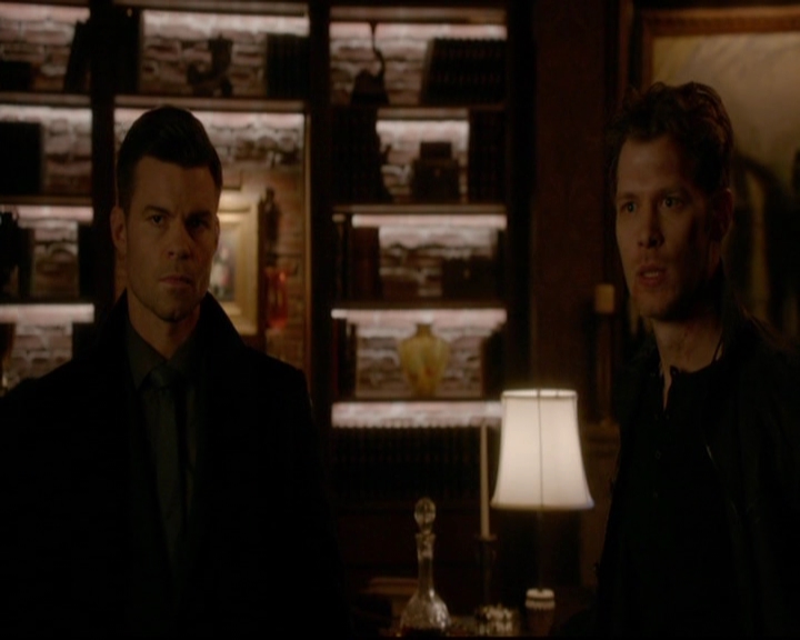 VampireDiariesWorld-dot-nl_TheOriginals_3x20WhereNothingStaysBuried1874.jpg