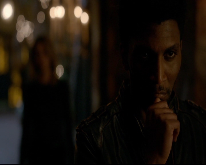 VampireDiariesWorld-dot-nl_TheOriginals_3x20WhereNothingStaysBuried1945.jpg