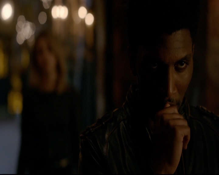 VampireDiariesWorld-dot-nl_TheOriginals_3x20WhereNothingStaysBuried1948.jpg