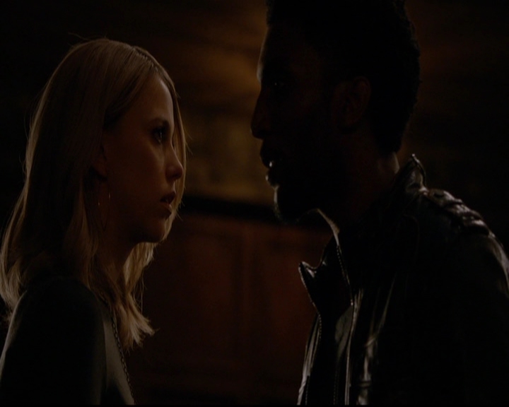 VampireDiariesWorld-dot-nl_TheOriginals_3x20WhereNothingStaysBuried1979.jpg