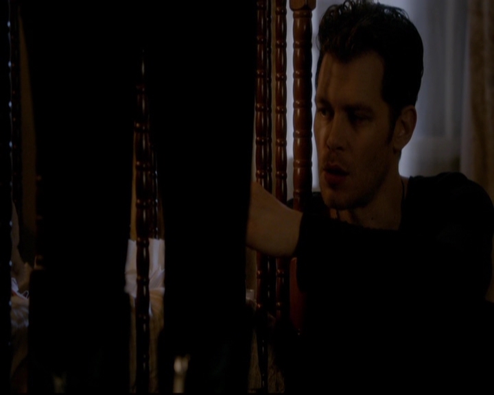 VampireDiariesWorld-dot-nl_TheOriginals_3x20WhereNothingStaysBuried2096.jpg