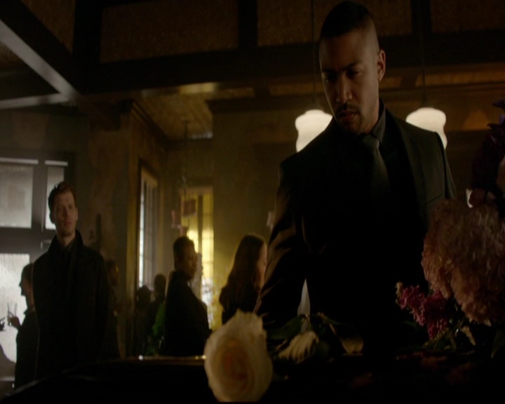 VampireDiariesWorld-dot-nl_TheOriginals_3x21GiveEmHellKid0280.jpg