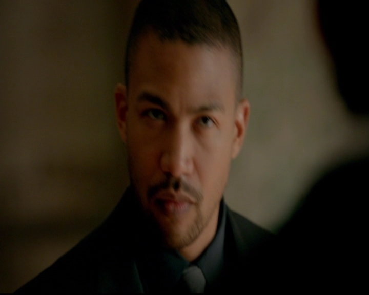 VampireDiariesWorld-dot-nl_TheOriginals_3x21GiveEmHellKid0529.jpg