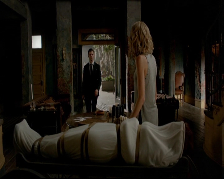 VampireDiariesWorld-dot-nl_TheOriginals_3x21GiveEmHellKid0801.jpg