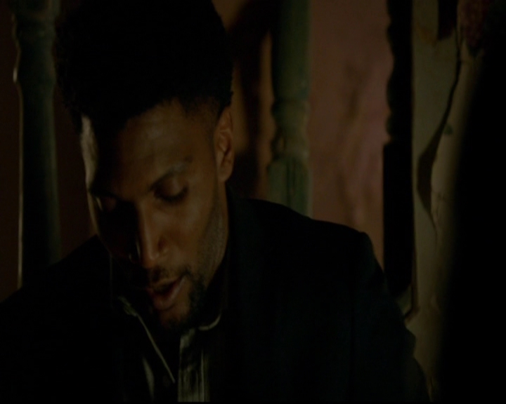 VampireDiariesWorld-dot-nl_TheOriginals_3x21GiveEmHellKid0944.jpg