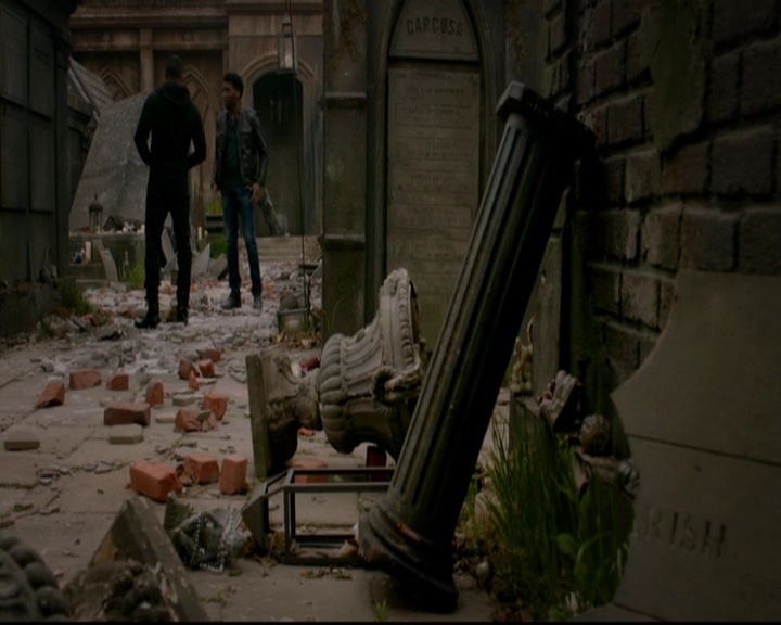VampireDiariesWorld-dot-nl_TheOriginals_3x22TheBloodyCrown0244.jpg
