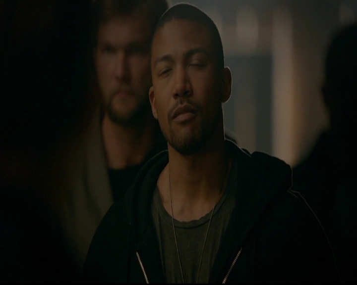VampireDiariesWorld-dot-nl_TheOriginals_3x22TheBloodyCrown0381.jpg