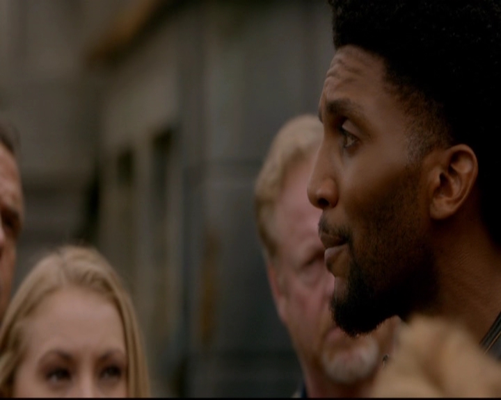 VampireDiariesWorld-dot-nl_TheOriginals_3x22TheBloodyCrown0479.jpg