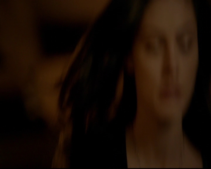 VampireDiariesWorld-dot-nl_TheOriginals_3x22TheBloodyCrown0518.jpg