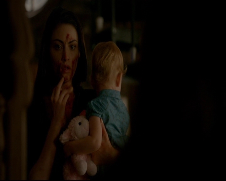 VampireDiariesWorld-dot-nl_TheOriginals_3x22TheBloodyCrown0590.jpg