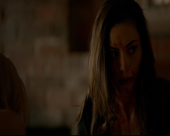 VampireDiariesWorld-dot-nl_TheOriginals_3x22TheBloodyCrown0623.jpg