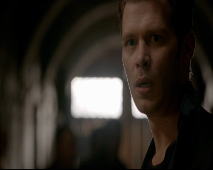 VampireDiariesWorld-dot-nl_TheOriginals_3x22TheBloodyCrown0648.jpg