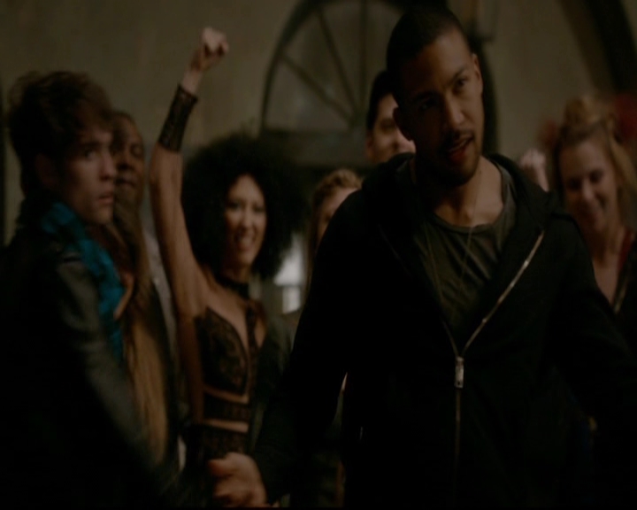 VampireDiariesWorld-dot-nl_TheOriginals_3x22TheBloodyCrown0679.jpg