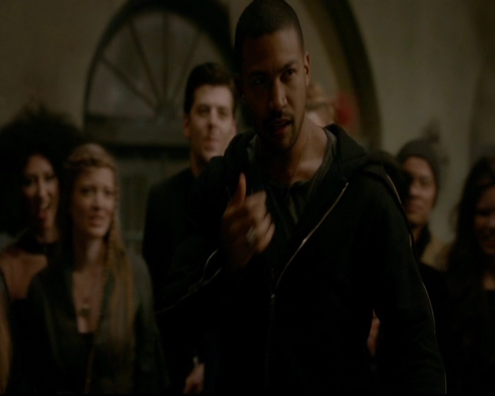 VampireDiariesWorld-dot-nl_TheOriginals_3x22TheBloodyCrown0680.jpg