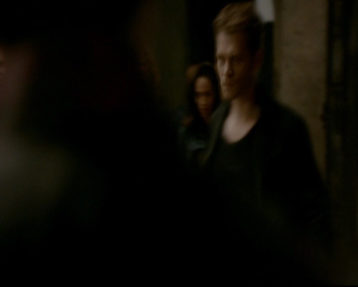 VampireDiariesWorld-dot-nl_TheOriginals_3x22TheBloodyCrown0681.jpg