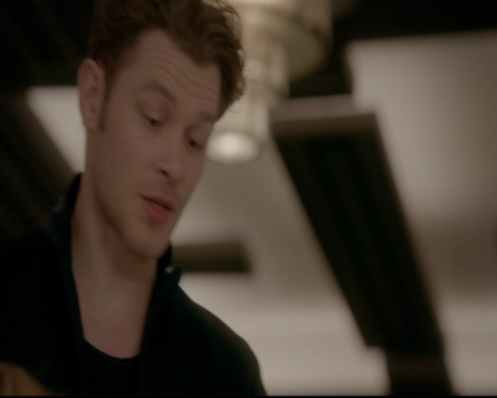 VampireDiariesWorld-dot-nl_TheOriginals_3x22TheBloodyCrown0762.jpg