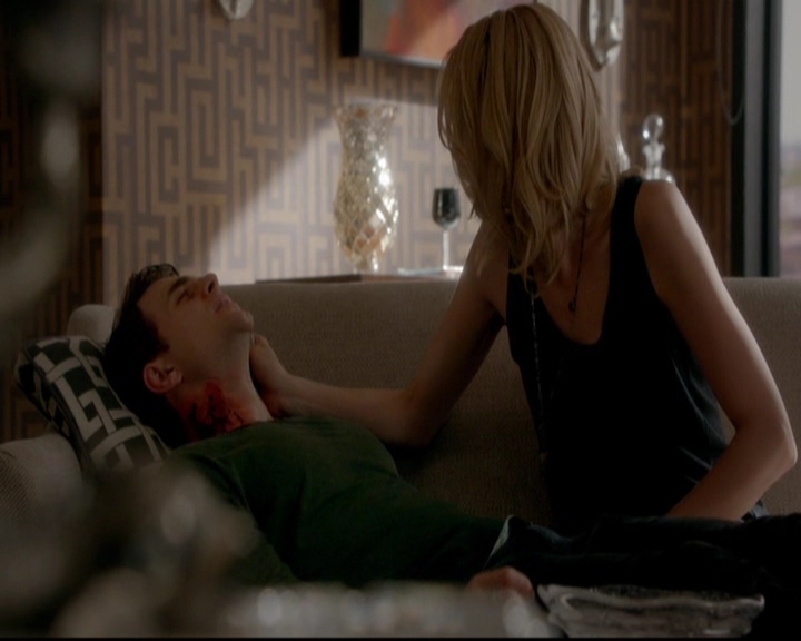 VampireDiariesWorld-dot-nl_TheOriginals_3x22TheBloodyCrown0877.jpg