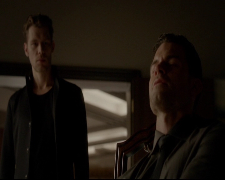 VampireDiariesWorld-dot-nl_TheOriginals_3x22TheBloodyCrown0897.jpg