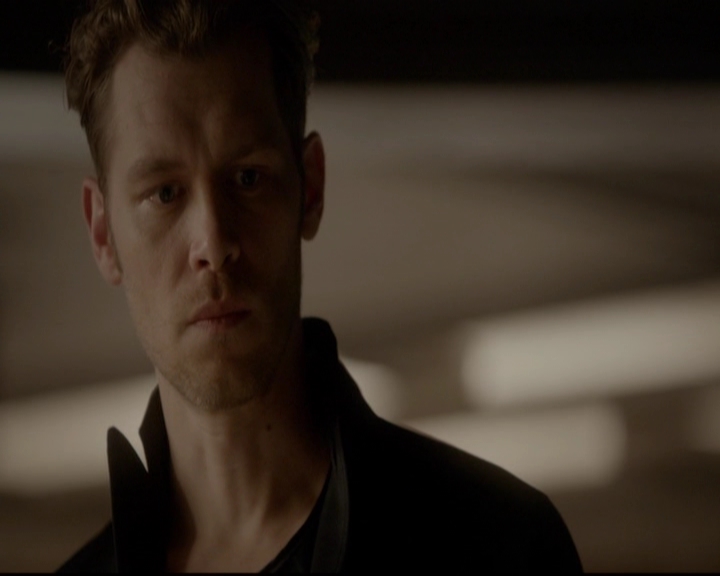 VampireDiariesWorld-dot-nl_TheOriginals_3x22TheBloodyCrown0904.jpg