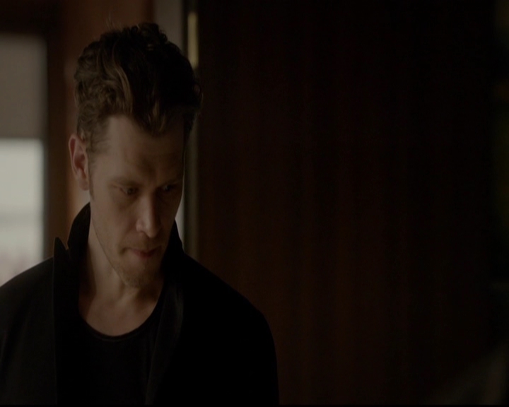 VampireDiariesWorld-dot-nl_TheOriginals_3x22TheBloodyCrown0938.jpg