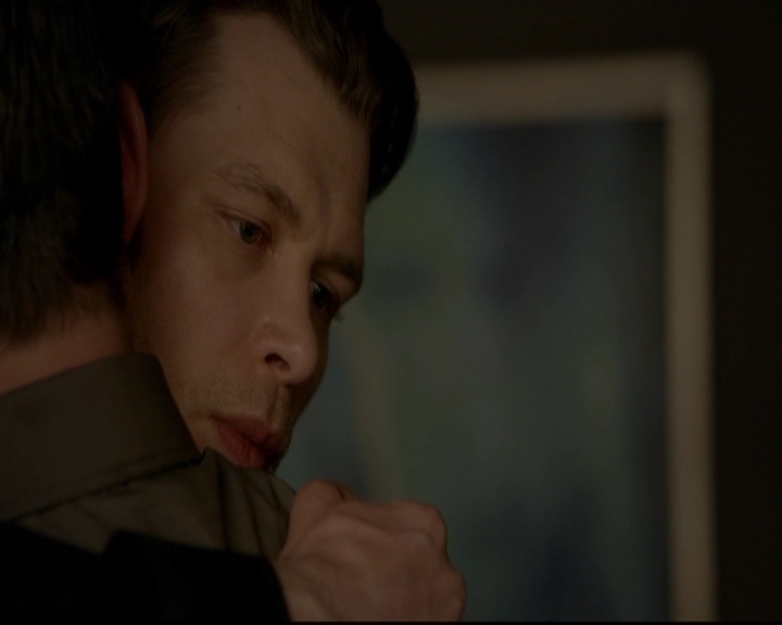 VampireDiariesWorld-dot-nl_TheOriginals_3x22TheBloodyCrown0955.jpg