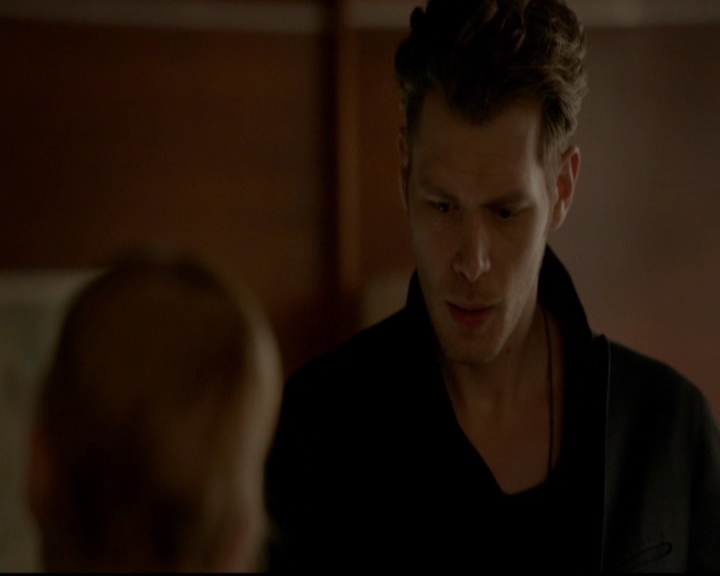 VampireDiariesWorld-dot-nl_TheOriginals_3x22TheBloodyCrown1012.jpg