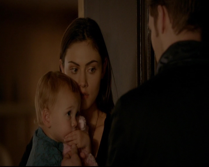 VampireDiariesWorld-dot-nl_TheOriginals_3x22TheBloodyCrown1014.jpg