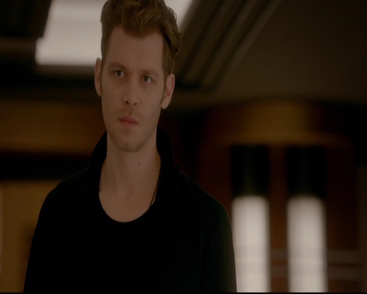 VampireDiariesWorld-dot-nl_TheOriginals_3x22TheBloodyCrown1023.jpg