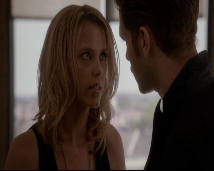 VampireDiariesWorld-dot-nl_TheOriginals_3x22TheBloodyCrown1041.jpg