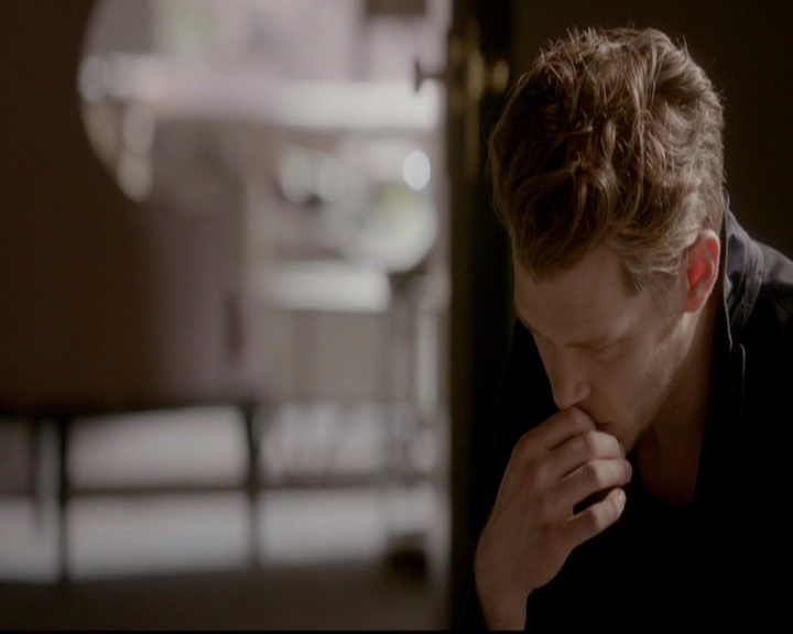 VampireDiariesWorld-dot-nl_TheOriginals_3x22TheBloodyCrown1064.jpg