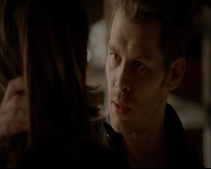 VampireDiariesWorld-dot-nl_TheOriginals_3x22TheBloodyCrown1095.jpg