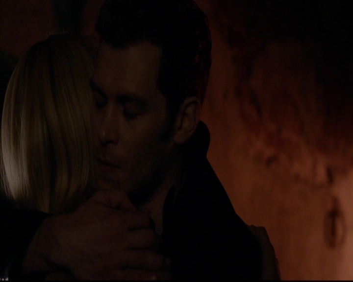 VampireDiariesWorld-dot-nl_TheOriginals_3x22TheBloodyCrown1144.jpg