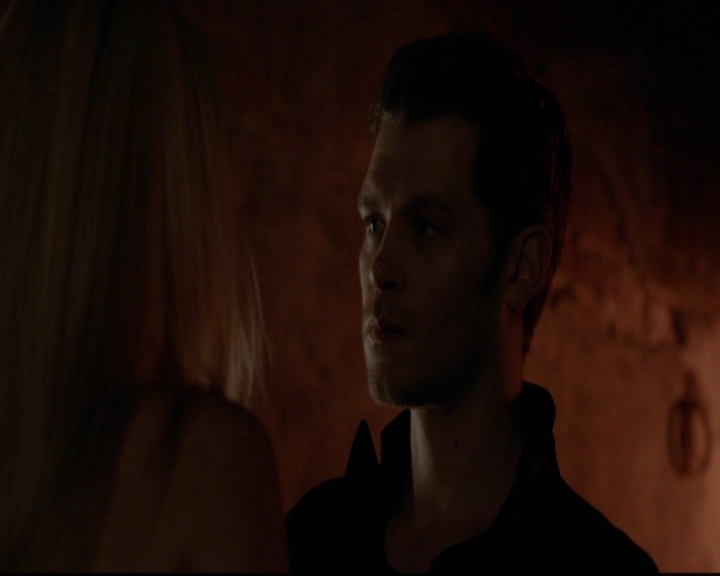 VampireDiariesWorld-dot-nl_TheOriginals_3x22TheBloodyCrown1146.jpg